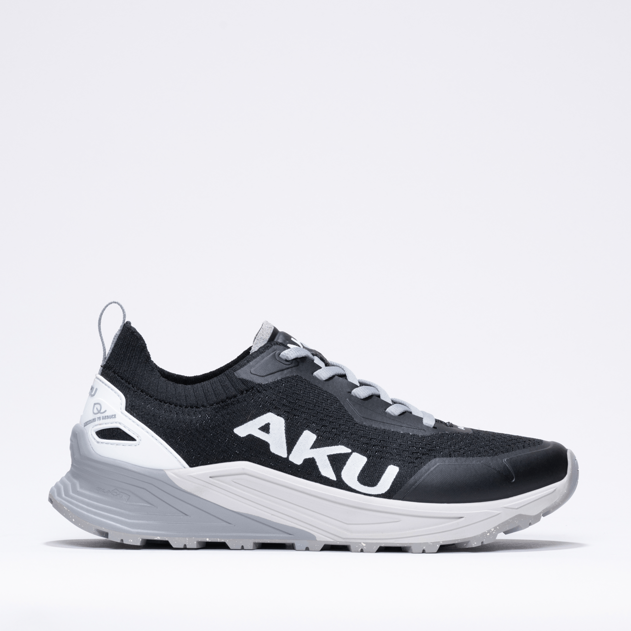 aku-aira-v-light-ws-damen-fast-hiking-schuh-schwarz-grau image 2