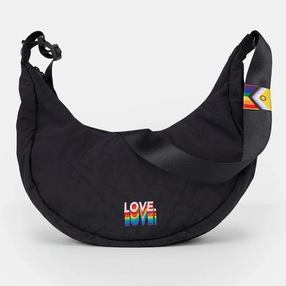 airpaq-moonbaq-pride-umh-ngetasche-9-l-upcycling image 1
