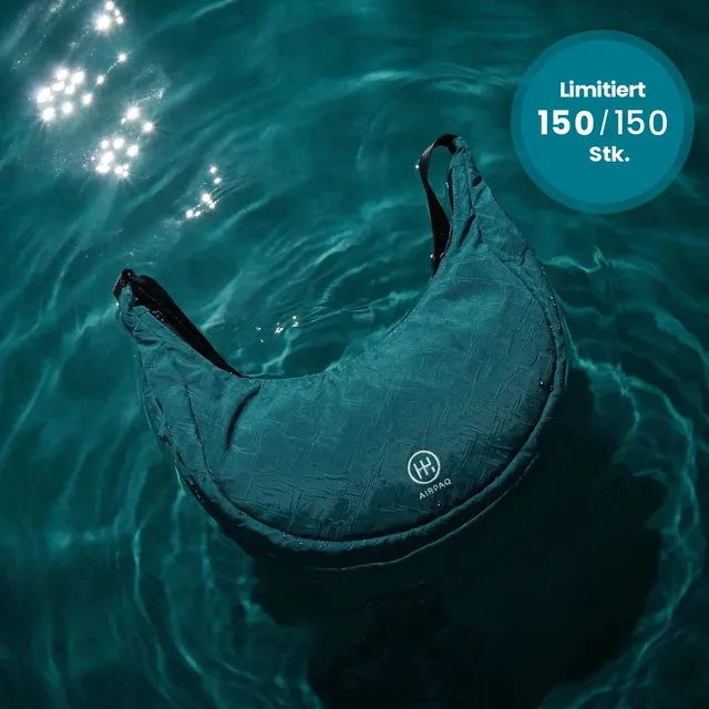 airpaq-moonbaq-mini-upcycling-tasche-ocean image 1