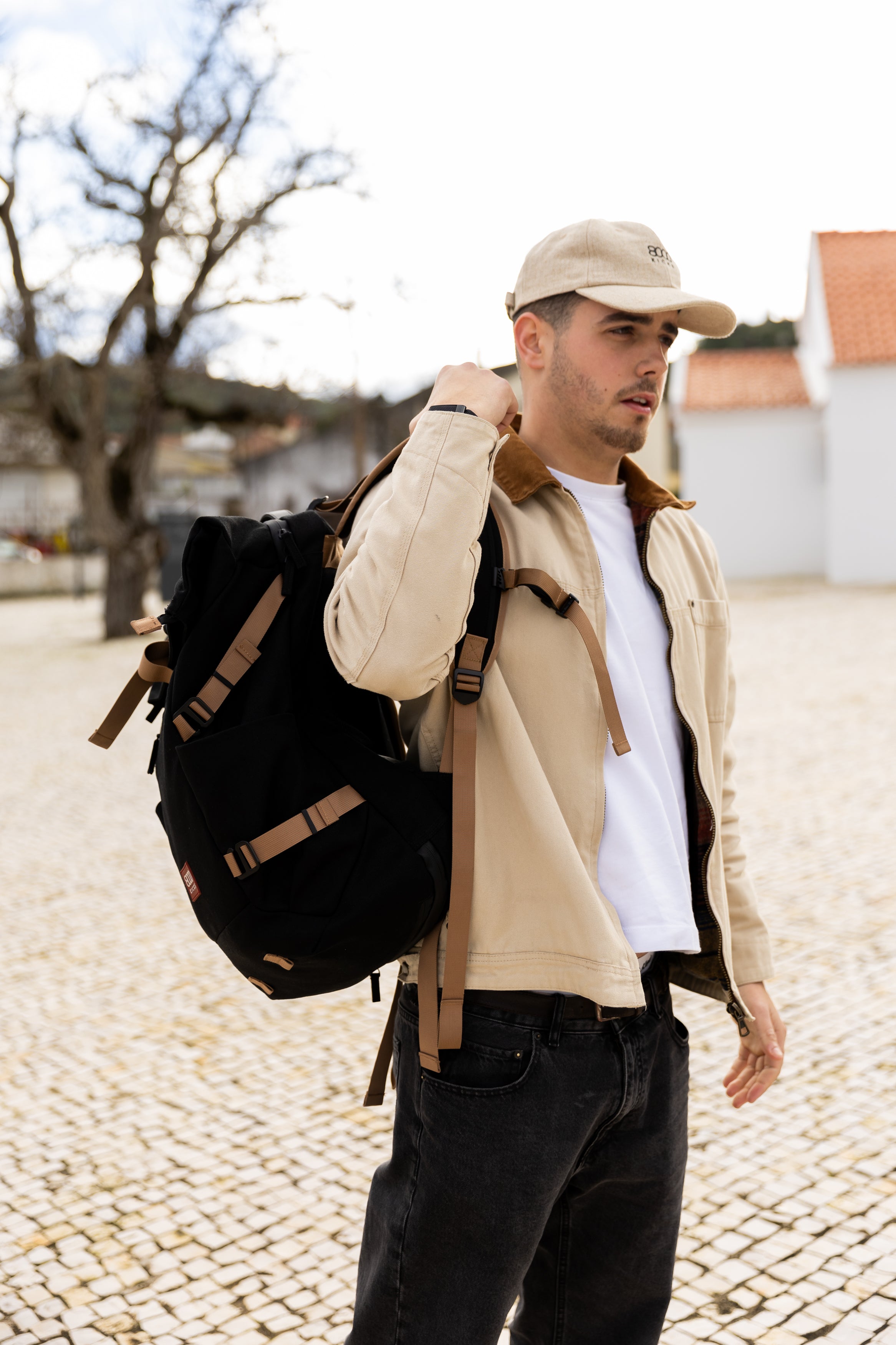 8000kicks-nomad-hanf-rolltop-rucksack-20-45l-schwarz-wasserabweisend image 7