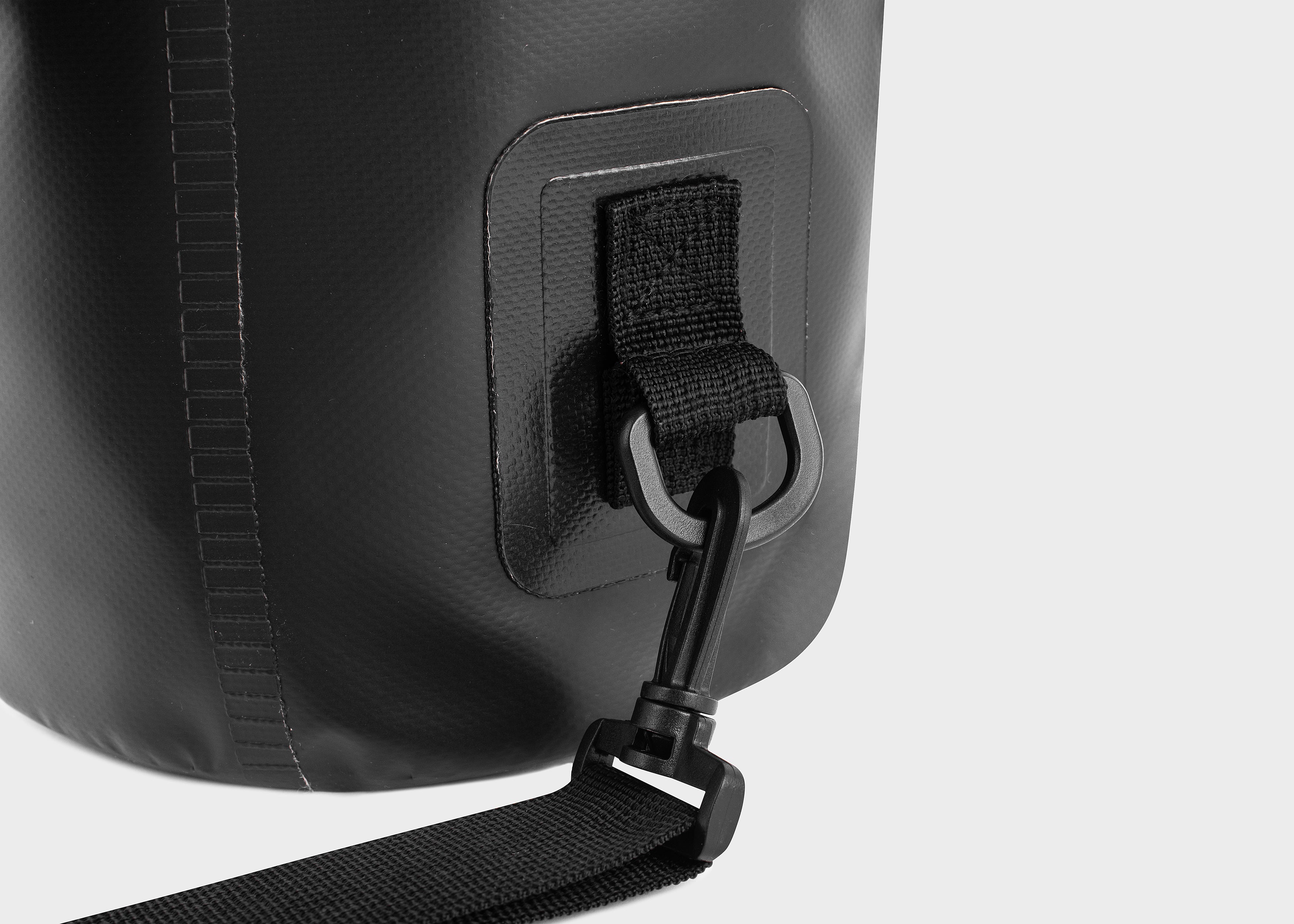 8000kicks-waterproof-dry-bag-10-liter-schwarz image 4