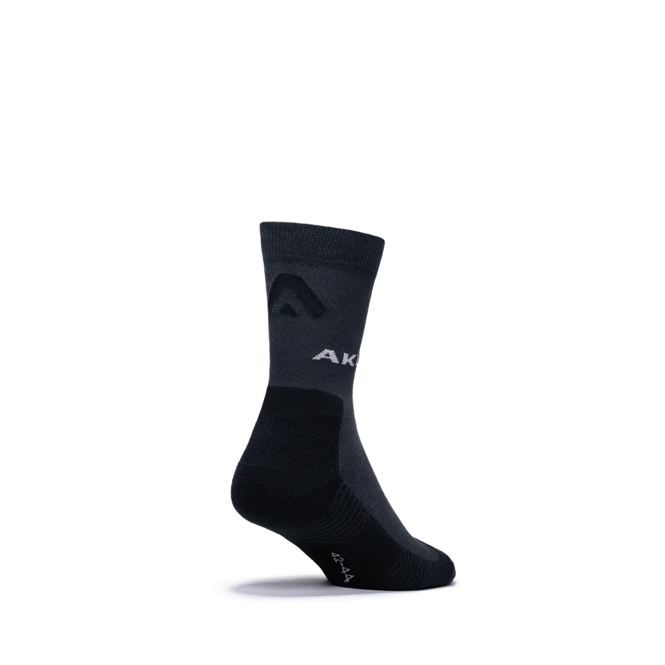aku-hiking-low-socks-wandersocken-antracite-nero image 1