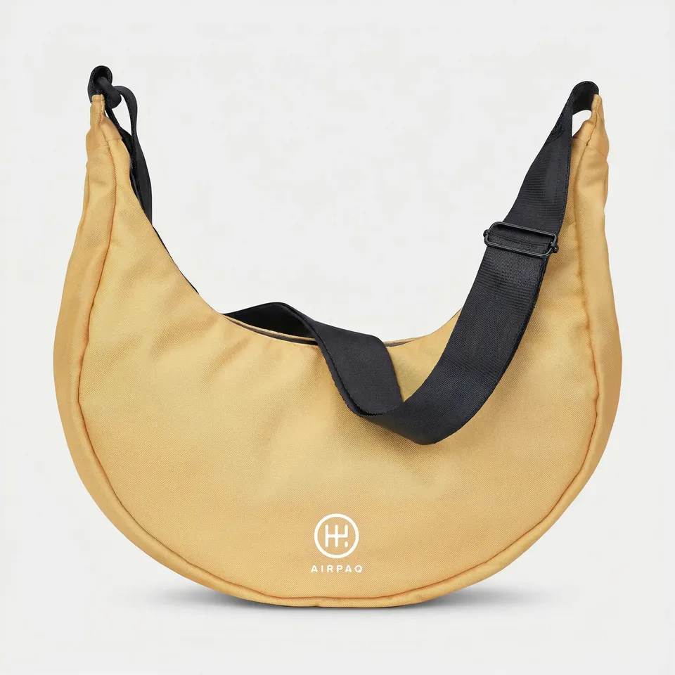 airpaq-moonbaq-mini-crossbody-26x17x10-cm-upcycling image 1
