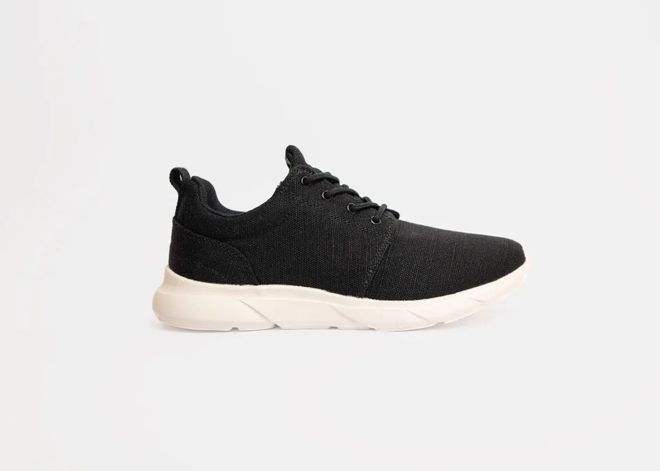 8000kicks-explorer-v2-herren-sneaker-black-and-white-aus-hanf image 1