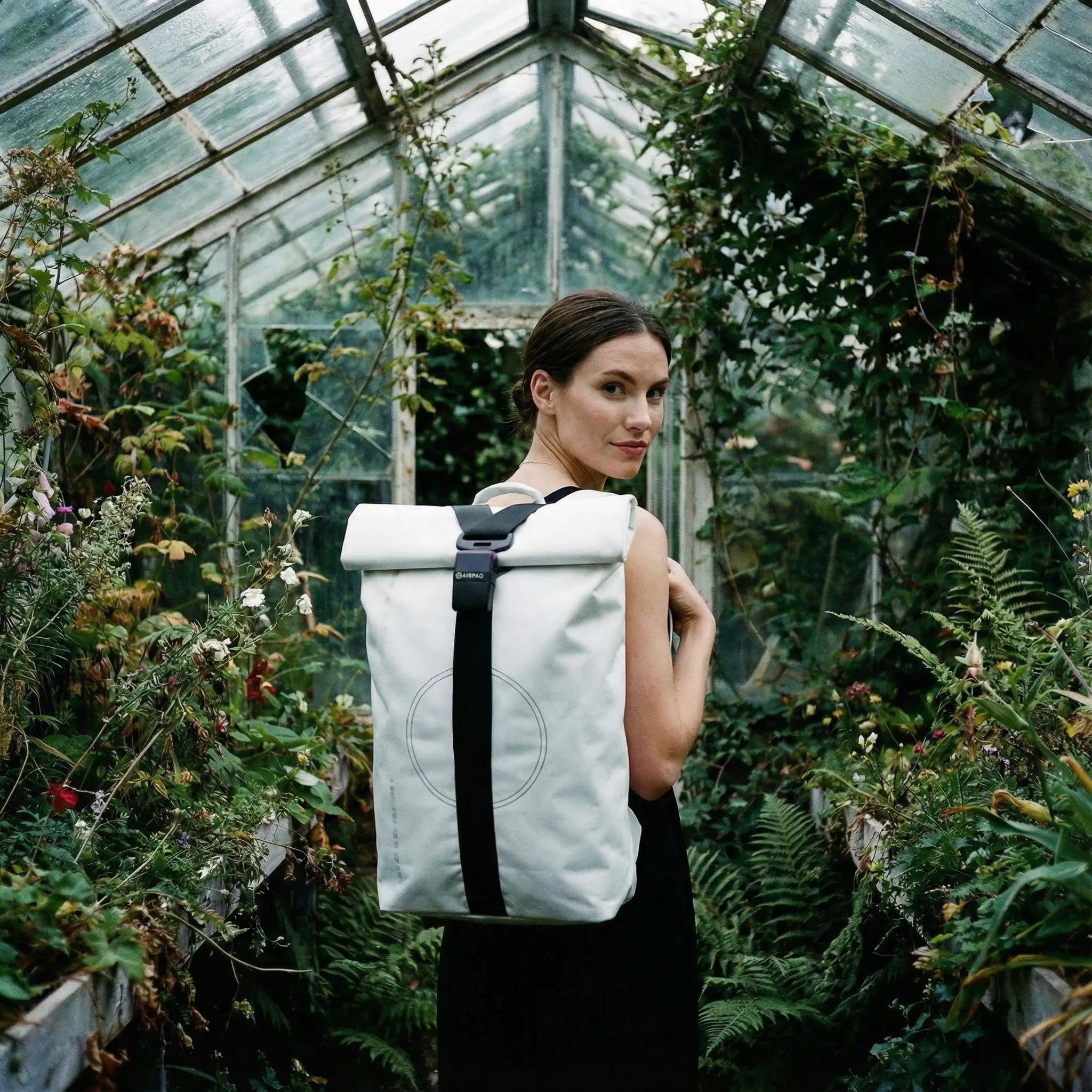 airpaq-rolltop-biq-rucksack-undyed-upcycling image 7