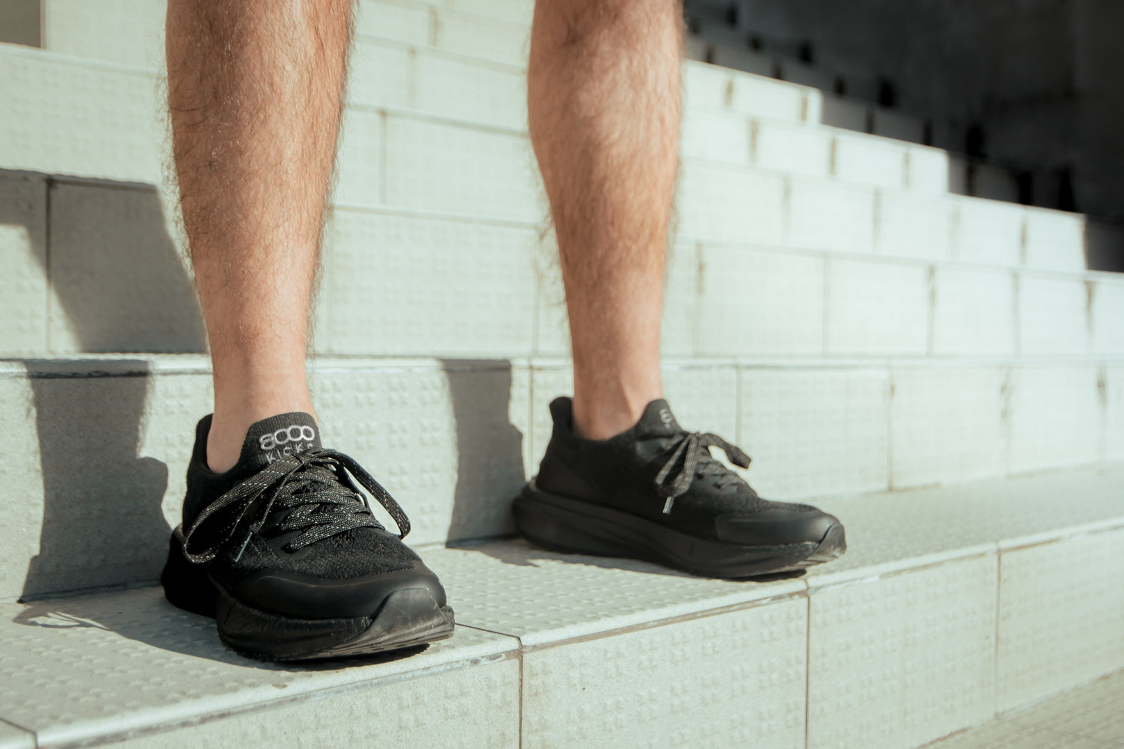 8000kicks-runners-herren-nachhaltiger-hanf-sneaker-full-black image 5