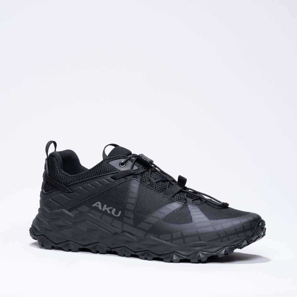 aku-flyrock-t-multiutility-schuh-schwarz-unisex image 1
