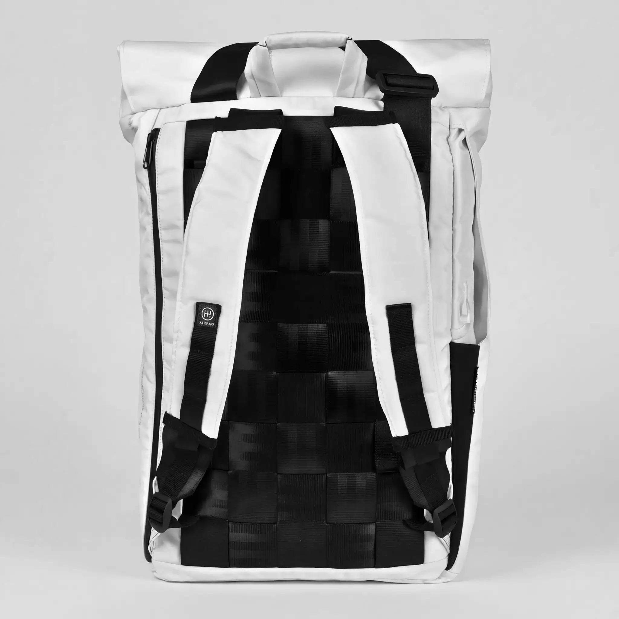 airpaq-rolltop-biq-rucksack-undyed-upcycling image 3