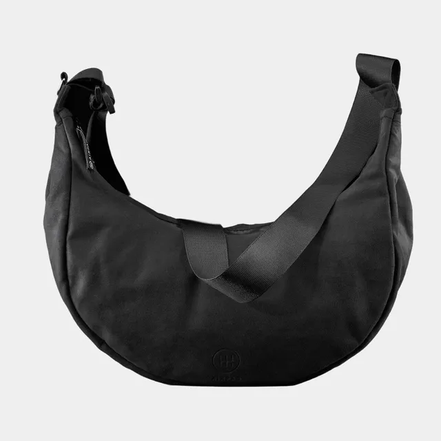airpaq-moonbaq-epiq-halbmondtasche-lederimitat-upcycling image 1