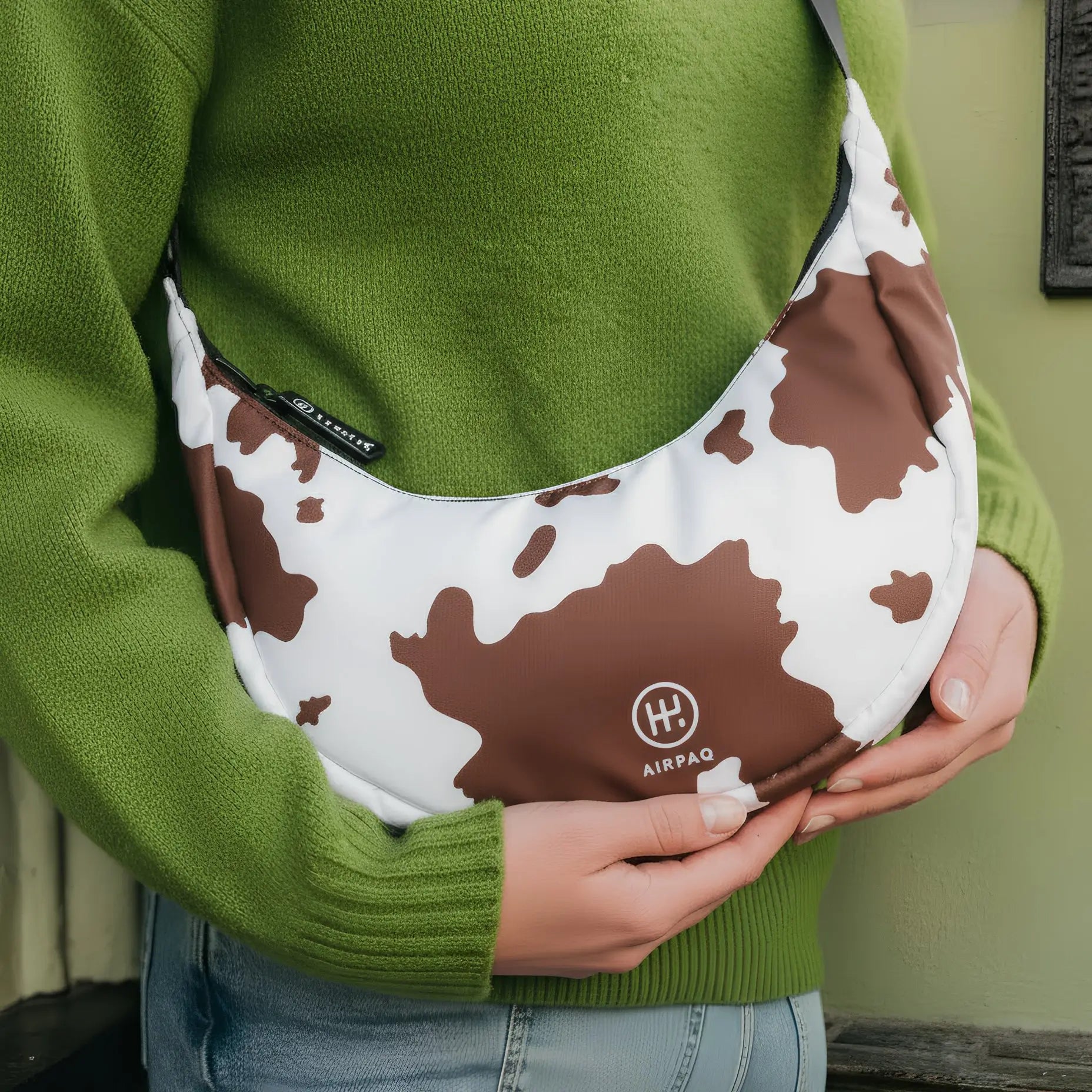 airpaq-moo-baq-mini-upcycling-tasche-sonderedition-lebenshof-3l image 5