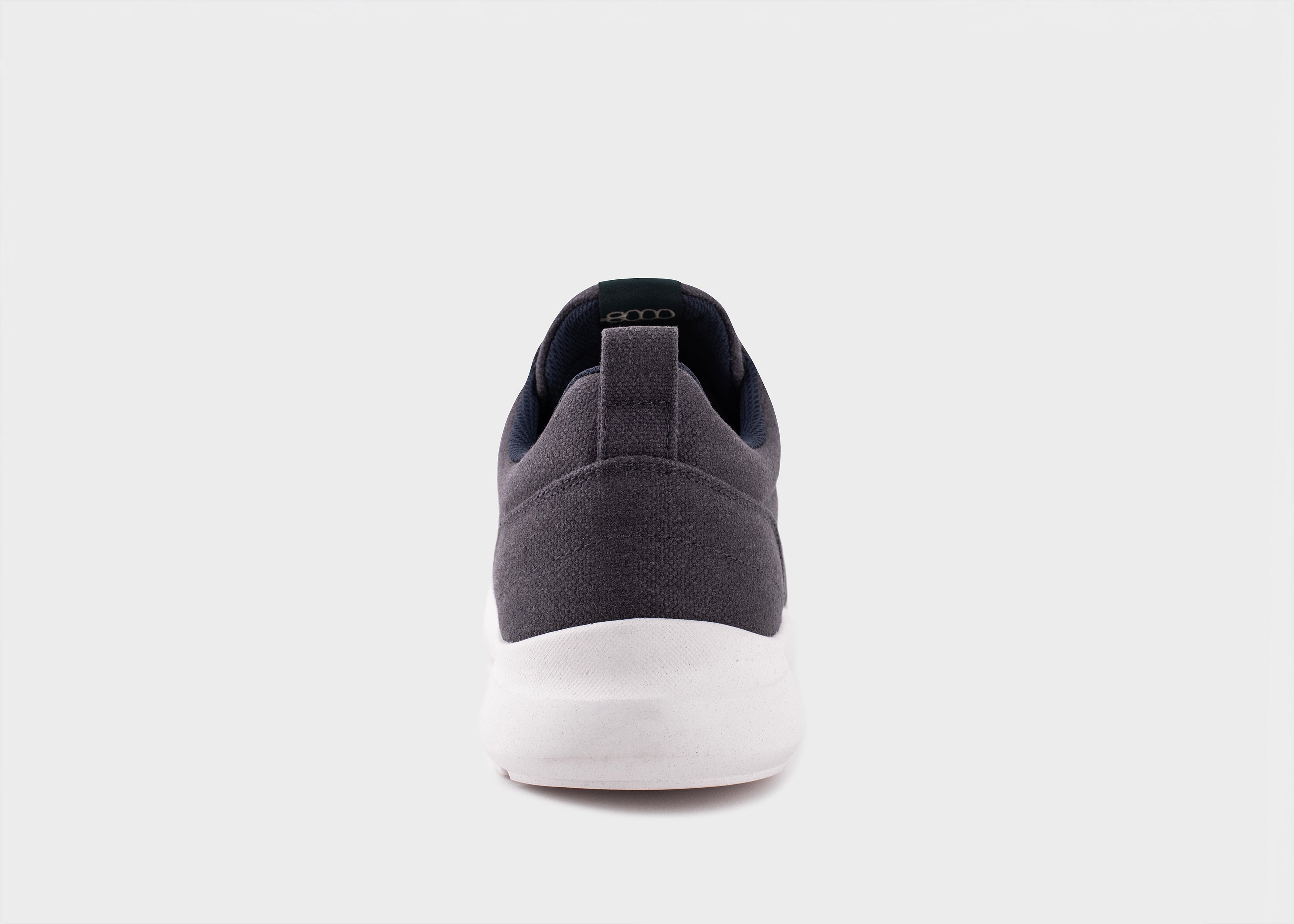 8000kicks-explorer-v2-damen-sneaker-recycled-blue-aus-hanf image 2