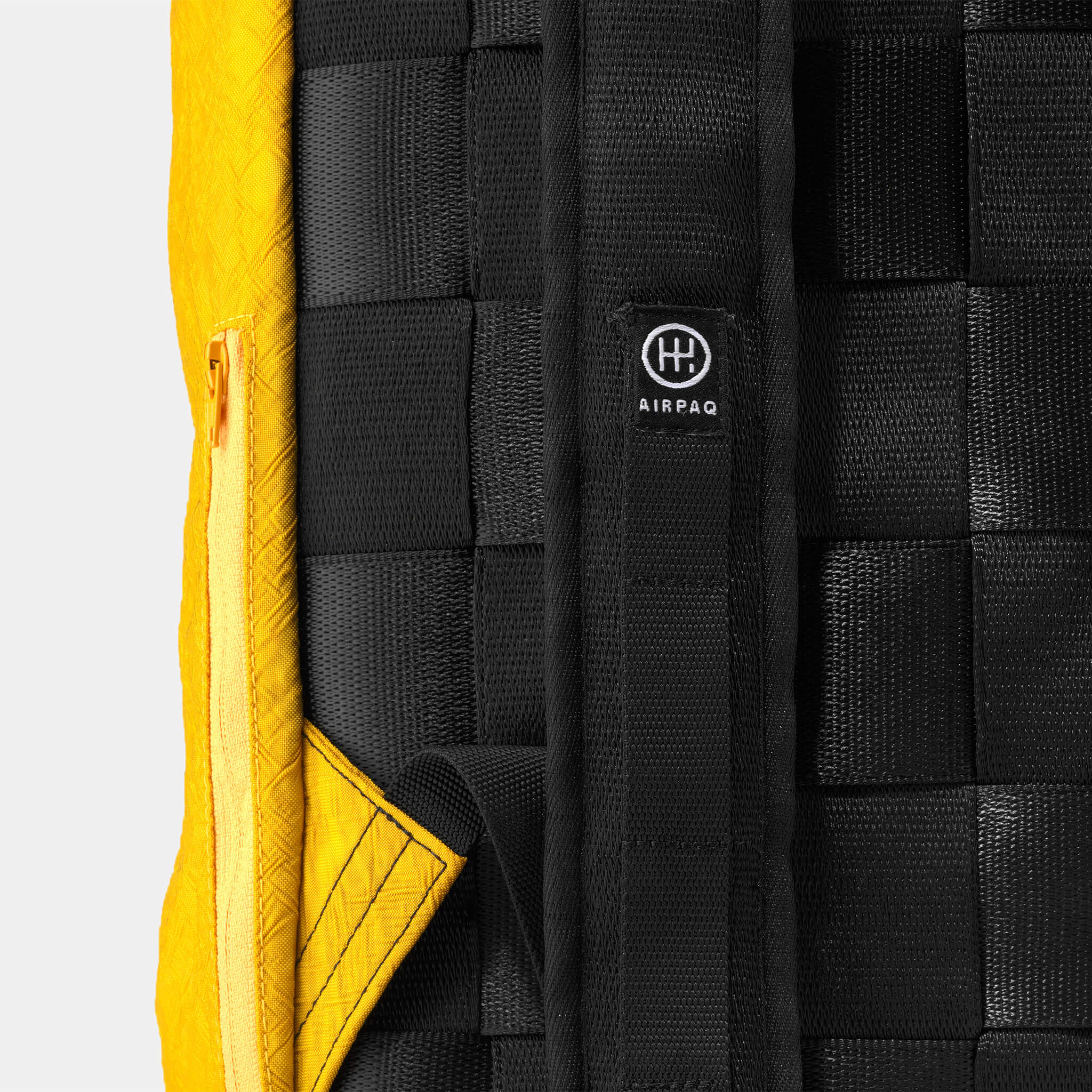 airpaq-rolltop-wei-e-rolle-21l-laptop-rucksack-aus-airbag image 8