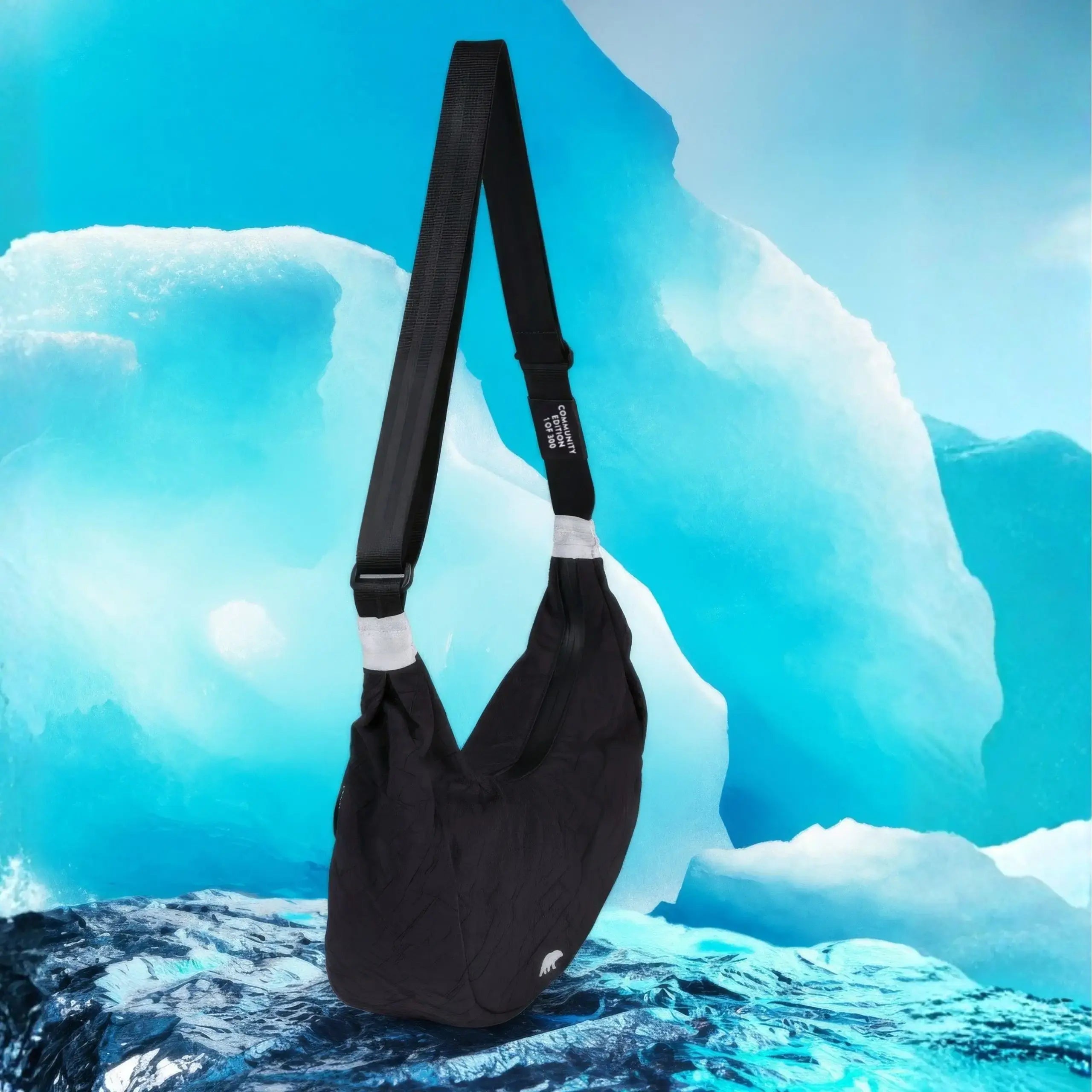 airpaq-moonbaq-mini-eisb-r-upcycling-tasche image 2