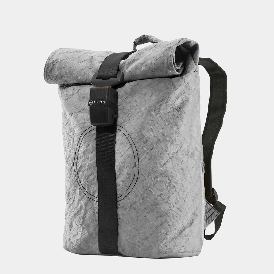 airpaq-rolltop-bike-set-rucksack-21l-fahrradhaken image 1