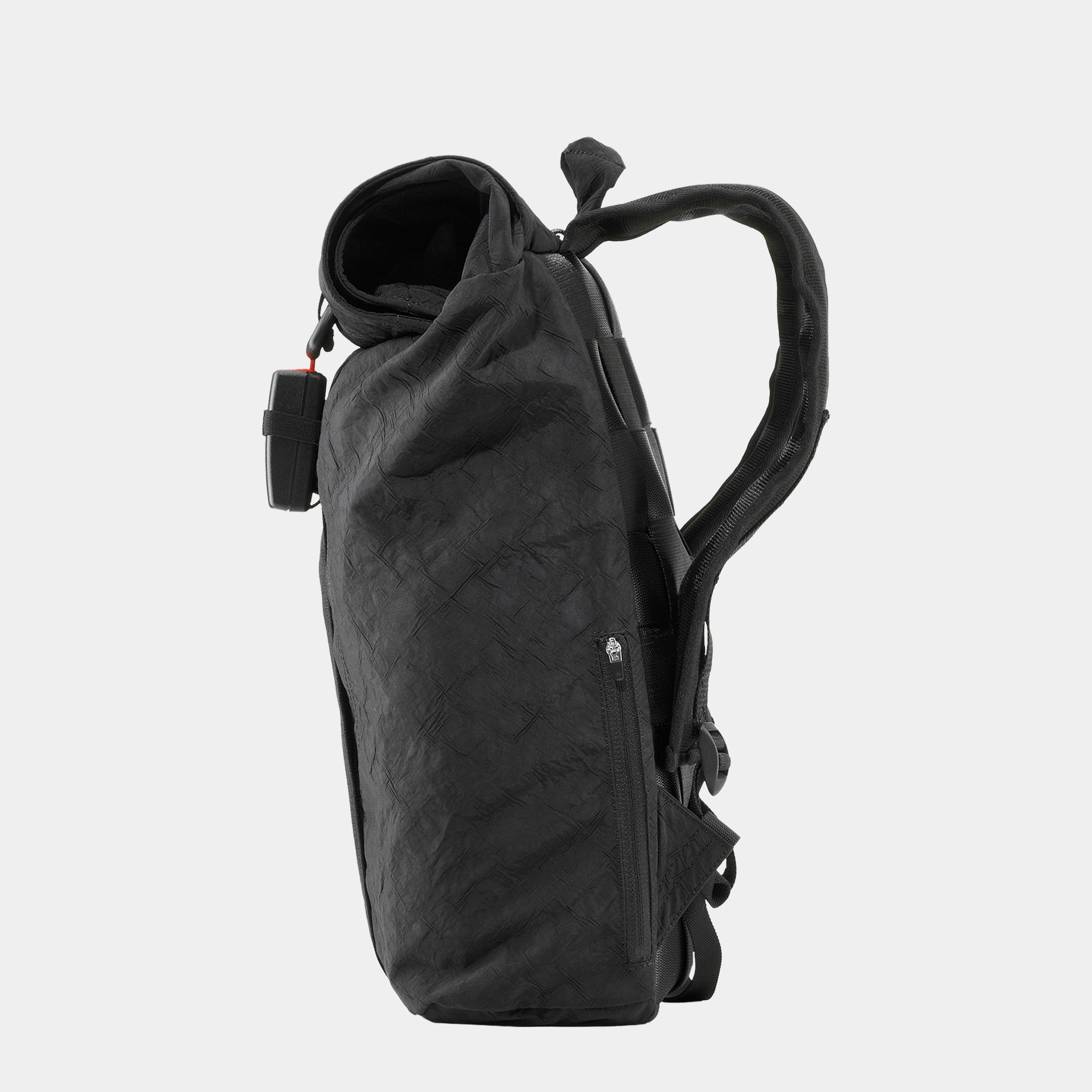 airpaq-rolltop-21l-rucksack-aus-airbags-mit-15-zoll-laptopfach image 4