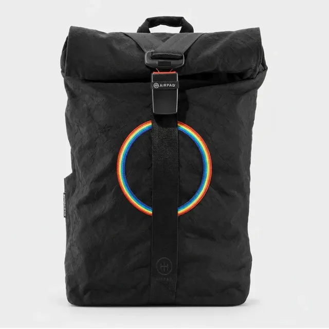 airpaq-pride-biq-rolltop-rucksack-35l-upcycling image 1