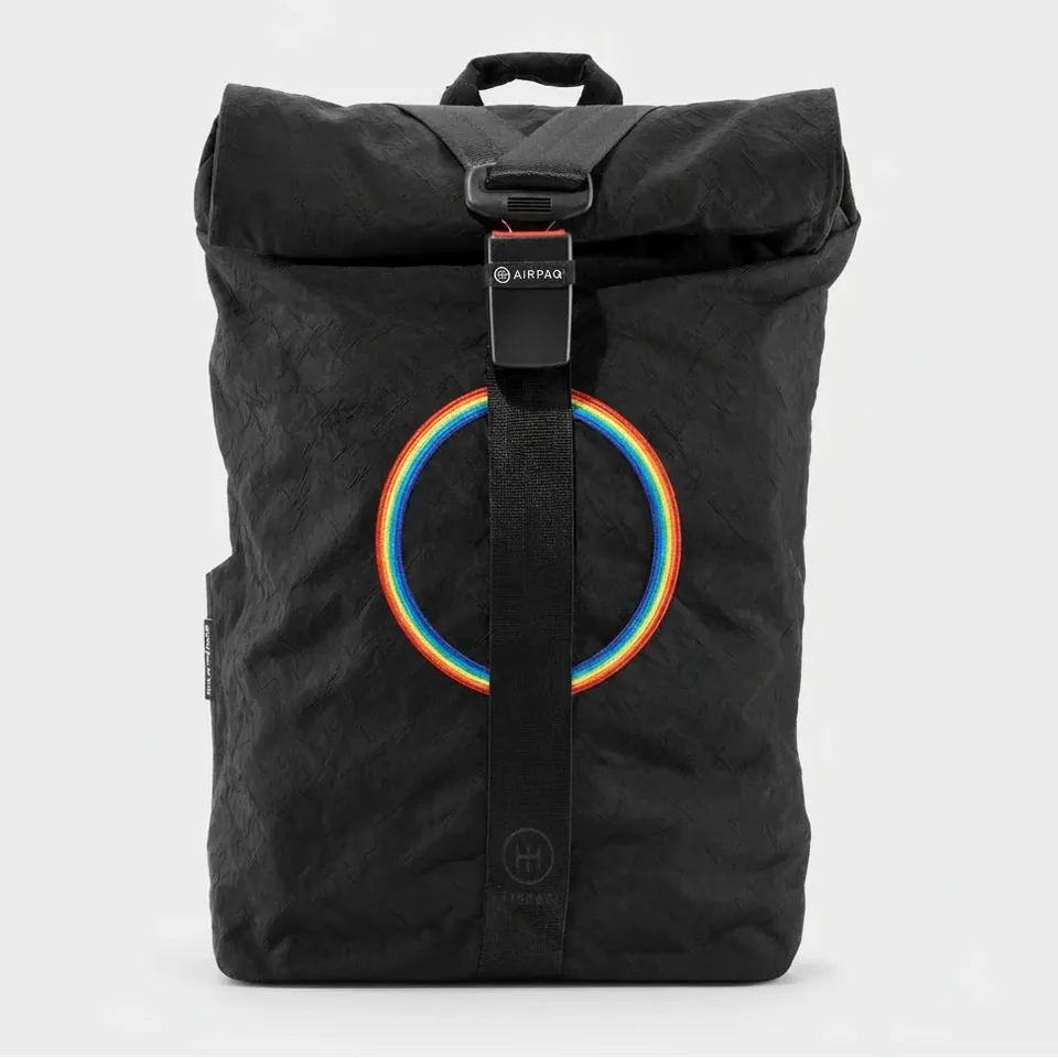 airpaq-pride-biq-rolltop-rucksack-35l-upcycling image 1