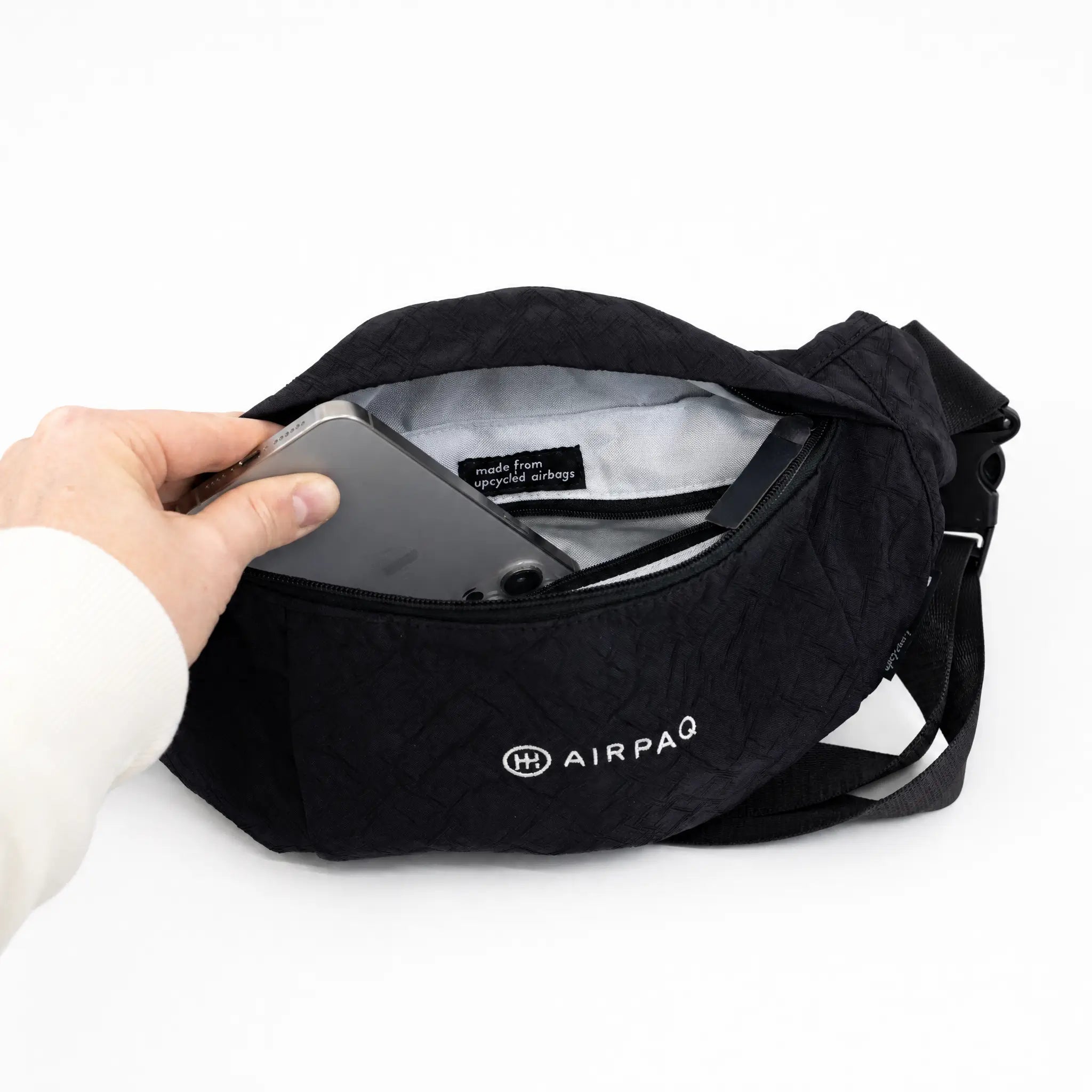 airpaq-hip-baq-large-3l-crossbody-aus-airbag-batch-01-limitiert image 8