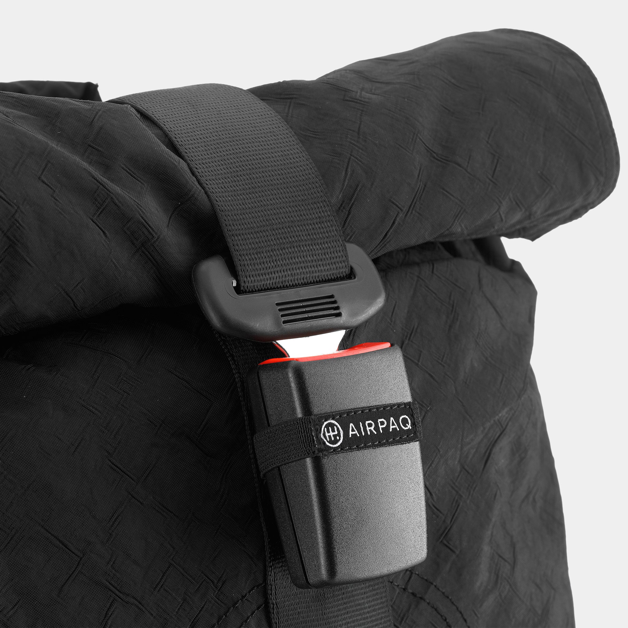 airpaq-rolltop-21l-rucksack-aus-airbags-mit-15-zoll-laptopfach image 6