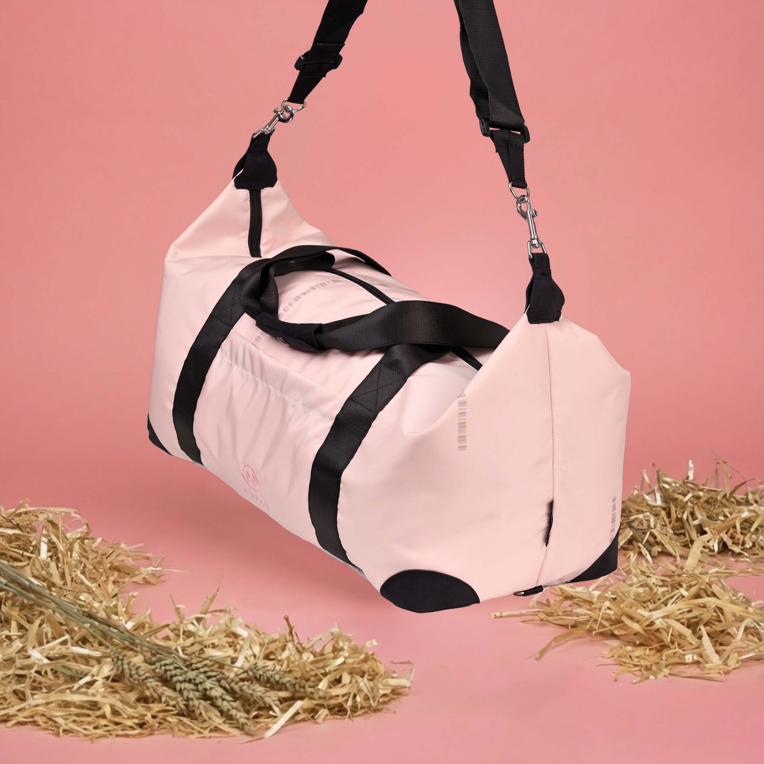 airpaq-schweine-weekender-rosa-reisetasche-aus-airbag-vegan image 3