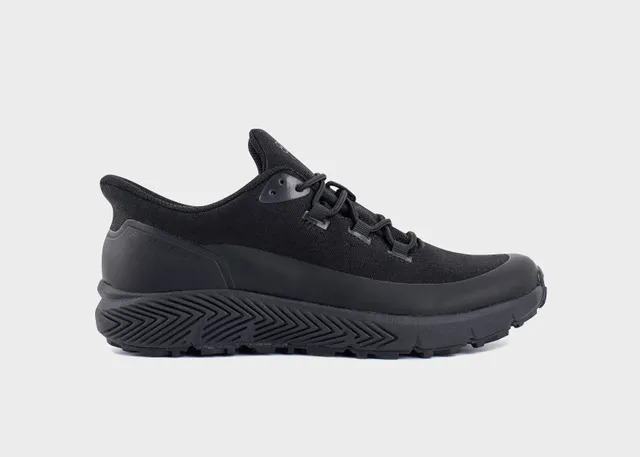 8000kicks-trekker-herren-wasserdichter-hanf-sneaker-full-black image 1