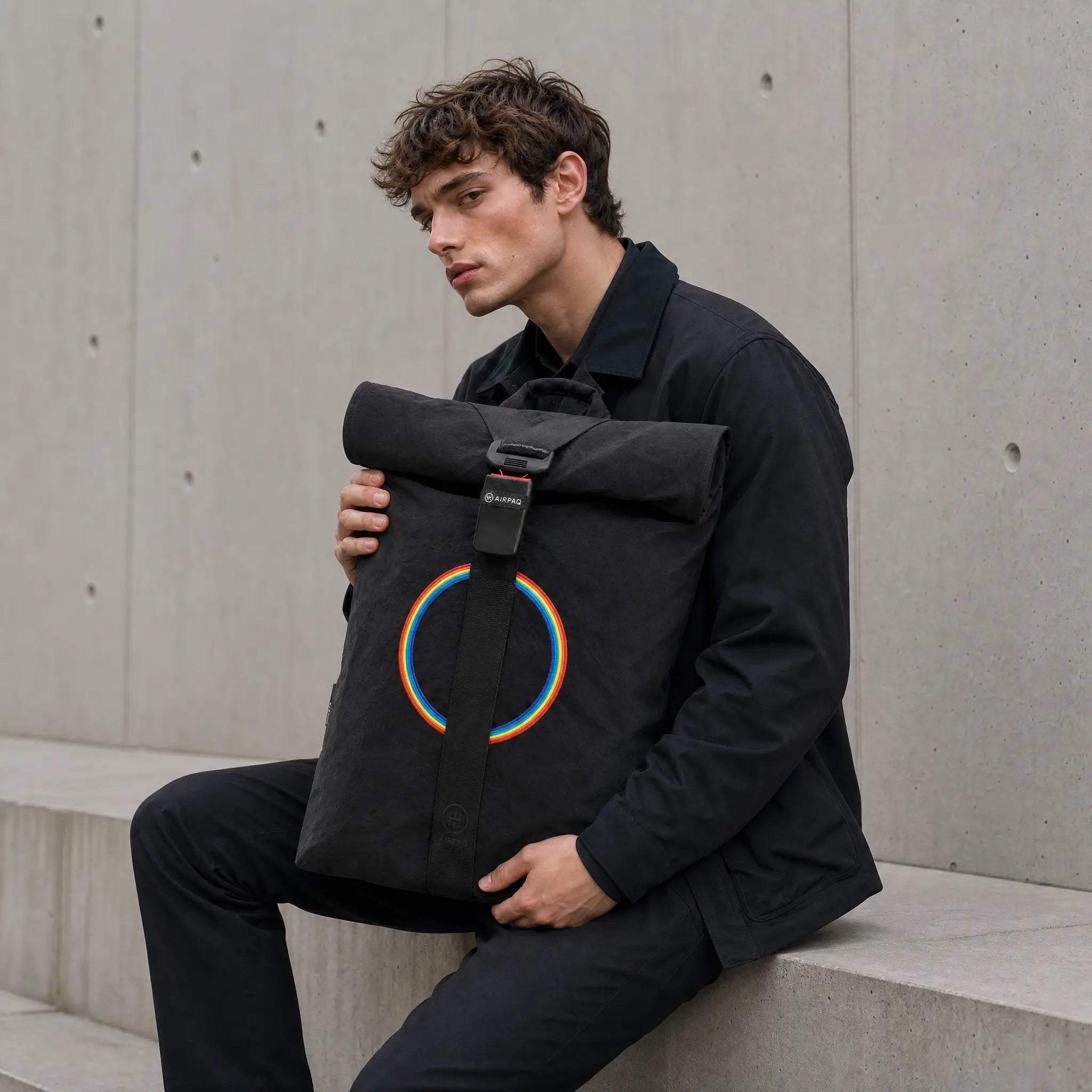 airpaq-pride-biq-rolltop-rucksack-35l-upcycling image 7