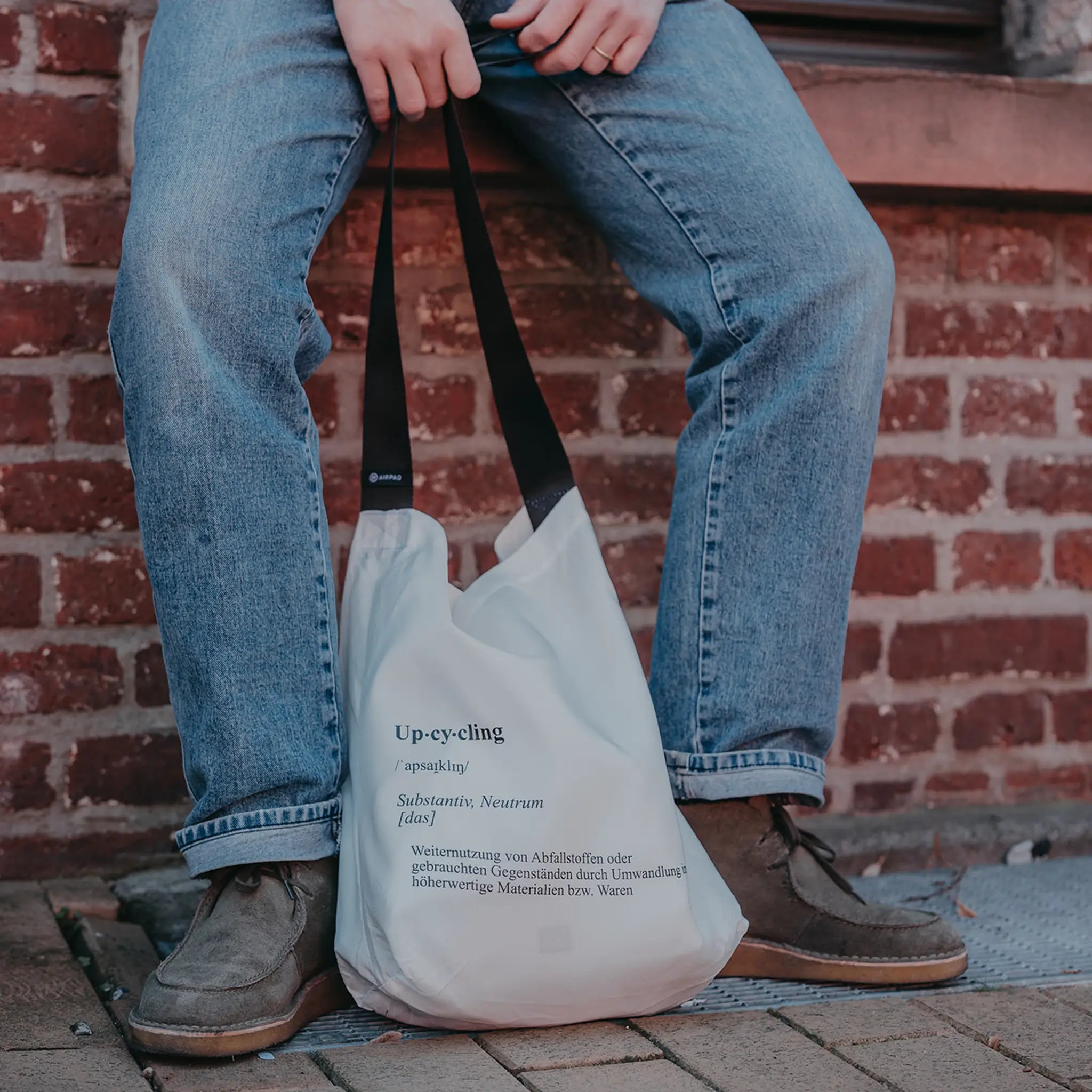airpaq-tote-baq-upcycling-shopper-aus-airbag image 5
