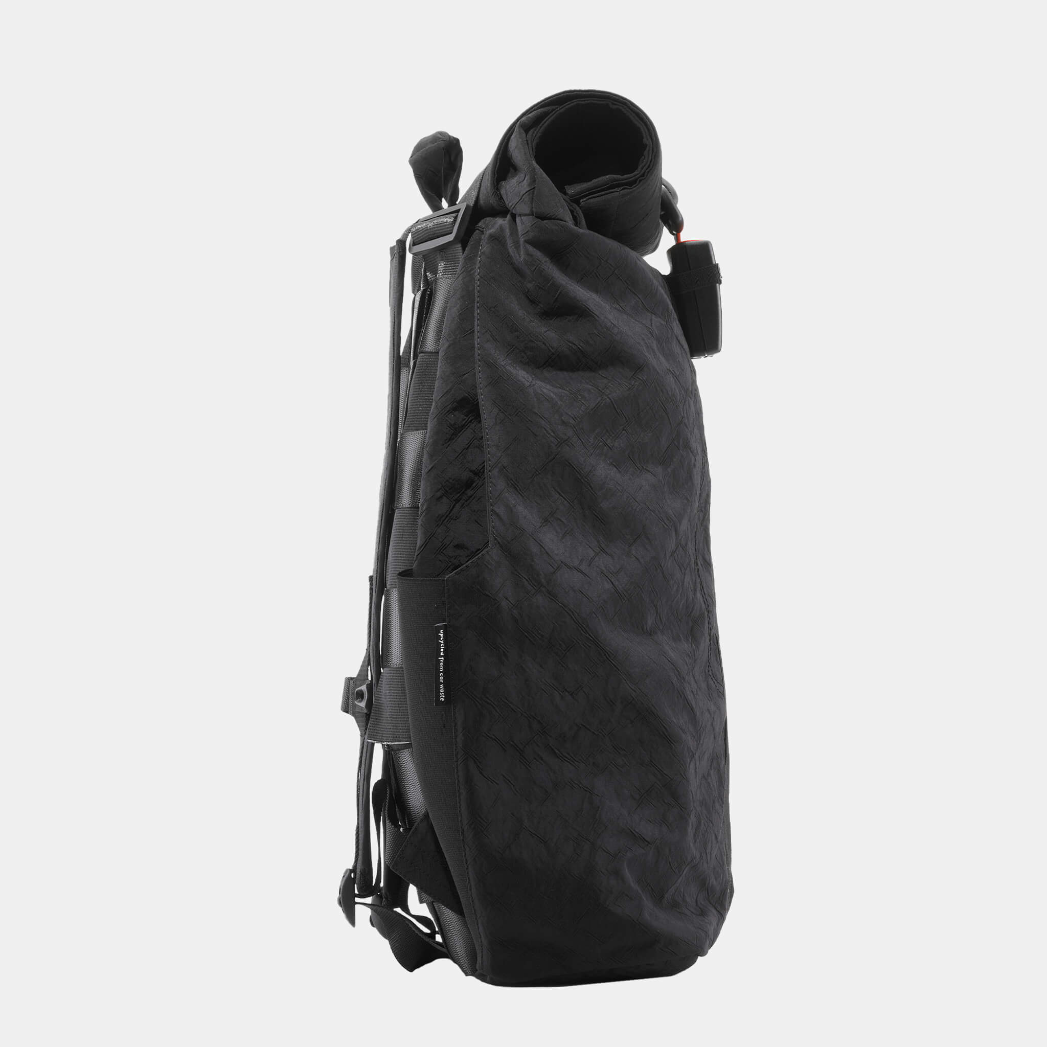 airpaq-rolltop-biq-rucksack-35l-airbag-upcycling image 8